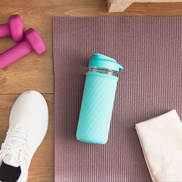 🆕 MASONTOPS Glass Water Bottle with Reversible Turquoise Neoprene Sleeve - Picture 6 of 9